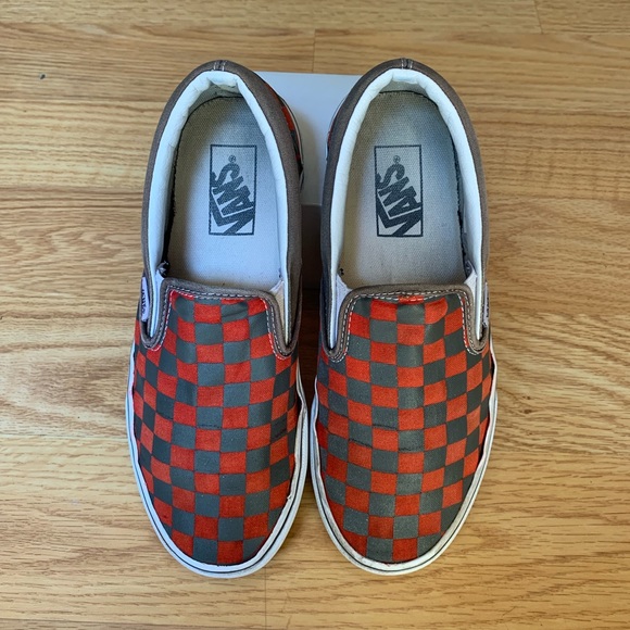Vans Other - Vans Off the Wall Slip Ons Men’s size 6